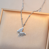 Collar con Colgante de Mariposa Religiosa con Caligrafía de Alá, Joyería de Moda Musulmana Islámica Árabe de Acero Inoxidable, Venta al por Mayor para Eid y Ramadán