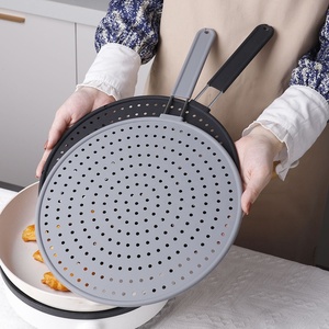 Tapis de refroidissement et égouttoir 3-en-1 en silicone anti-éclaboussures, passoire de cuisine multi-usage pour poêle à frire, 13 pouces, facile à nettoyer - Product Image 3