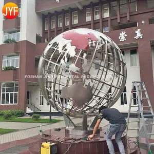 Estatua de globo de acero inoxidable pulido, escultura artística de jardín de fábrica Z15 Foshan, arte rústico de jardín