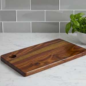 Planche à découper en bois haute résistance fabriquée en bois d'acacia et en bois de manguier, garantissant une qualité écologique à long terme - Product Image 4