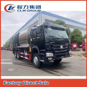 Camion à joint de gravier synchrone Howo 10 roues asphalte bitume synchrone puce scellant épandeur camion à vendre - Product Image 2