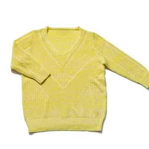 2024秋季系列黄色女式v领针织毛衣超大休闲款式实心图案防收缩XL尺码