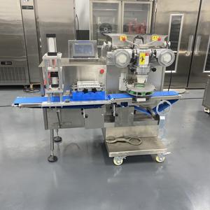 Machine à enrober les gâteaux de riz glutineux, mochi aux haricots rouges sucrés, pâtisseries au chocolat, desserts, bonbons et snacks - Product Image 4