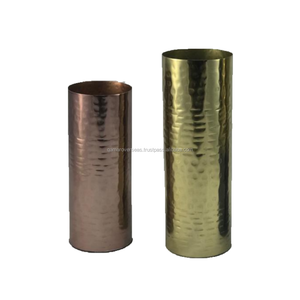 Jarrón de Flores Cilíndrico de Hierro y Cobre Hecho a Mano para Decoración de Mesa en el Hogar y Jardín para el Año Nuevo Chino, Diseño Contemporáneo Uttar - Product Image 2