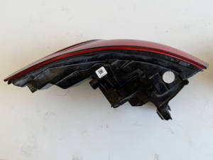 8W5945091G 8W5945091C 8W5945091F 8W5945091B 8W5945091D 8W5945091E Luz Trasera Original Usada Izquierda/Derecha para <span class=keywords><strong>Audi</strong></span> <span class=keywords><strong>A4</strong></span> A4L B9 - Product Image 5