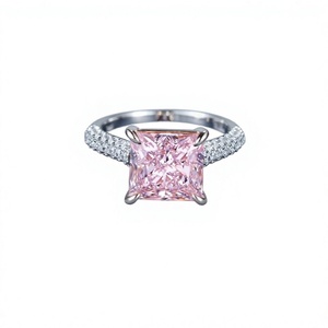 Anillo Apilable de Diamantes Rosados con Corte Princesa, Plata 925, Engaste de Garras, Banda Pavé, Estilo Clásico, Joyería para Mujer - Product Image 1