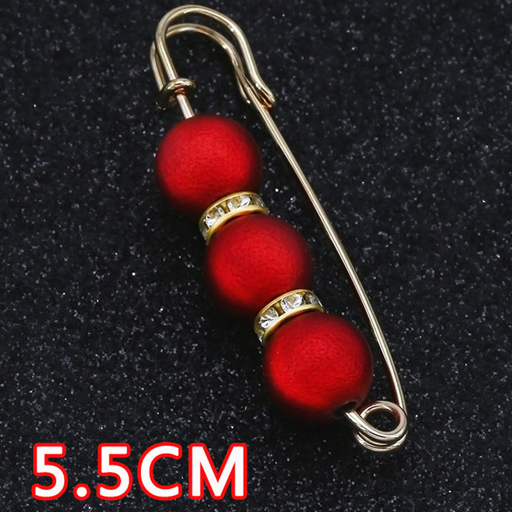 YJ006 Three Red Faux Pearl Golden Brooch (5.5 cm)