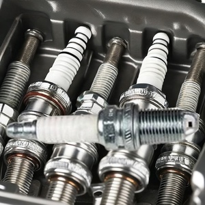 LR LR005253 High Quality Standard Car Engine Auto <strong>Spark</strong> <strong>Plug</strong> for Land Rover - Product Image 2