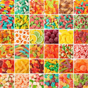 Fabricants OEM de bonbons de Noël en gros – Assortiment de bonbons gélifiés moelleux, acidulés et sucrés, aux saveurs de fruits variées, faibles en sucre, en forme d'anneaux et d'ours - Product Image 1