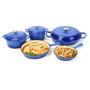 طقم أواني طهي من الحديد الزهر المطلي بالمينا الكلاسيكي مكون من 7 قطع - Product Image 6