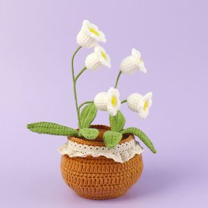 Maceta de flores de lana hecha a mano con ganchillo, flor artificial, decoración de mesa, regalo de graduación, Pascua, para niña - Product Image 2