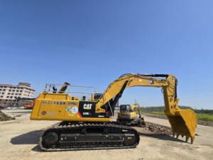 รถขุดแคตเตอร์พิลลาร์ 349 รุ่นปี 2023 กำลัง 303 กิโลวัตต์ ความจุบุ้งกี๋ 2.6 เมตร ปั๊มเกียร์เครื่องยนต์ คุณภาพสูง ราคาประหยัด - Product Image 3