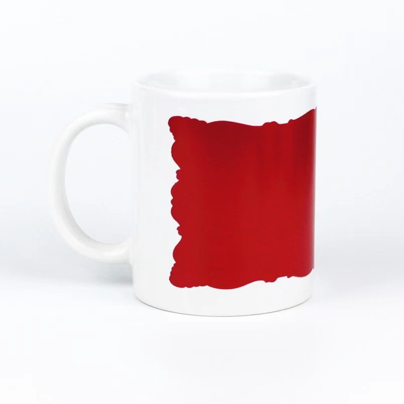Gobelet en papier fleur de dalle rouge