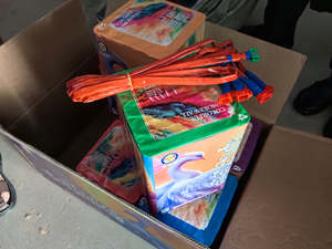 Fuegos Artificiales <span class=keywords><strong>de</strong></span> Colores para Celebraciones, Espectáculo Diurno Colorido, Fuegos Artificiales para Bodas, Fiestas, Revelación <span class=keywords><strong>de</strong></span> Género, Pastel <span class=keywords><strong>de</strong></span> Seis Colores para Exteriores - Product Image 4