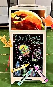 Pantalla Publicitaria LCD Interactiva de 21.5 Pulgadas con Panel LED Editable para Restaurantes - Product Image 4