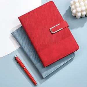 مجموعة هدايا أعمال فاخرة 2025 تتضمن قلم USB ودفتر ملاحظات في صندوق هدايا، أدوات مكتبية للمدرسة والتخرج والترويج والهدايا الترويجية ومجموعة هدايا التأمين - Product Image 3