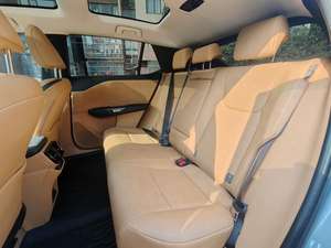 Lexus RZ <span class=keywords><strong>2023</strong></span> 450e DIRECT4 Premium, SUV de 5 Plazas, Interior Claro Automático, Eléctrico, Usado, Volante a la Izquierda, Ruedas R18 - Product Image 6