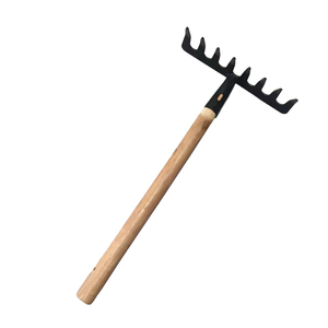Outil de jardin de haute qualité 8 dents <span class=keywords><strong>râteau</strong></span> en acier au carbone avec manche en bois cultivateur Mini <span class=keywords><strong>râteau</strong></span> pour le désherbage - Product Image 4