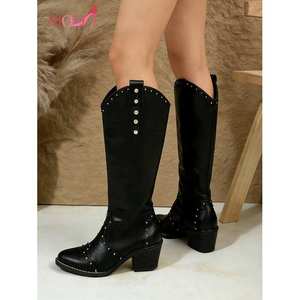 Botas hasta la rodilla con decoración de remaches, tacón grueso, material TPU, para uso en la oficina, para mujer, negras, pantorrilla ancha, ajuste cómodo - Product Image 5