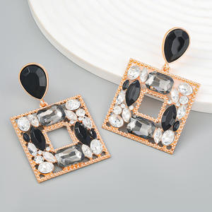 2025 nouveauté exagéré incrusté creux carré verre diamant boucle d'oreille Super fée grand géométrique déclaration boucles d'oreilles en gros - Product Image 5