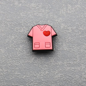 Vente en gros de chaussures d'<span class=keywords><strong>infirmière</strong></span> en caoutchouc PVC personnalisées de haute qualité Accessoires de décoration stéthoscope médical breloques pour chaussures - Product Image 3