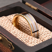 Bague simple en acier au tungstène plaqué or de 6mm, alliance pour homme, cadeau de Saint-Valentin et d'anniversaire élégant et romantique.