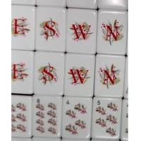 Ubin Mahjong Akrilik Pink Putih 3 Warna, Set Mahjong Tema Natal Nutcracker Musim Dingin Kustom, Permainan Papan