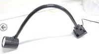 Lampe de travail pour machines-outils avec base magnétique M3R, bras flexible col de cygne, 4,5W AC/DC, en aluminium et verre trempé