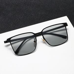 <span class=keywords><strong>Antaeus</strong></span> Gafas de Sol para hombres Mujeres Oro Blanco Rojo Lente fotocromática Bleu de para Polaroid Marco de metal de moda UV400 Lente óptica - Product Image 6