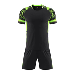 Set di Uniformi da Calcio Personalizzate per Ragazzi e Ragazze, Design Gratuito, Maglie da Calcio di Alta Qualità - Product Image 5