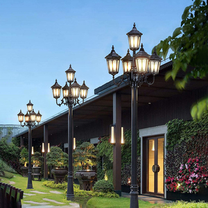 โคมไฟสนามทองเหลืองกลางแจ้ง LED แสงวอร์มไวท์ โคมแก้ว IP66 AC 220V รับประกัน 10 ปี 1800lm 2700K พร้อมเซ็นเซอร์ตรวจจับความเคลื่อนไหว ใช้พลังงานแสงอาทิตย์ - Product Image 6