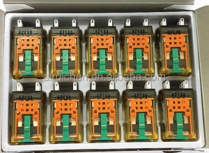 Relé IDEC RU2S-D24 RU2S-A220 de 8 Pines, Nuevo - Product Image 2