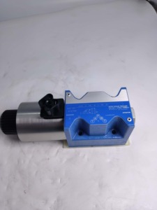 Válvula Solenoide Direccional Hidráulica Serie DG4V-3 NG6 315 bar 30 L/min para Control Hidráulico Industrial - Product Image 3