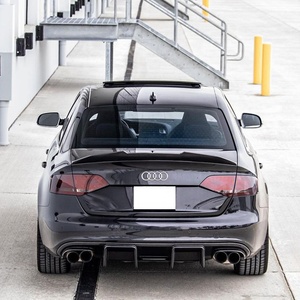 สปอยเลอร์หลังคาร์บอนไฟเบอร์ลายรังผึ้งแบบ PSM สำหรับรถยนต์ DGRCCS B8 Sedan รุ่นปี 2007-2011  ไม่ใช่ของแท้  พร้อมเคลือบสี UV ขัดเงา - Product Image 6