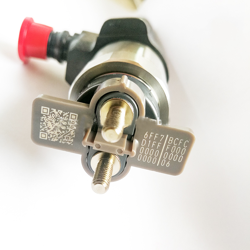 common rail injector 1J500-53051 095000-9690 injector for Kubota V3800 auto engine parts injector nozzle1J500-53051 095000-9690