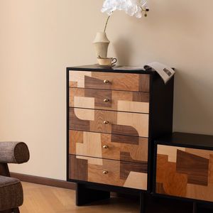 ตู้ลิ้นชักไม้เนื้อแข็งห้าชั้น ดีไซน์เก๋สำหรับเก็บของในห้องนั่งเล่นและห้องนอน - Product Image 4