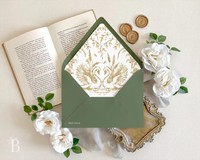 Sobre de Invitación de Boda de Lujo en Terracota Naranja, Forro Floral Botánico con Rosas, Sello de Cera Dorado, Impresión Personalizada Vintage