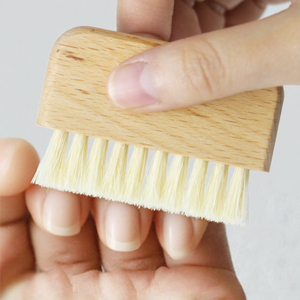 Brosse de nettoyage des ongles en bois de hêtre massif à poils de sanglier, nettoyeur de brosse à ongles pour le dépoussiérage des ongles et le nettoyage des mains - Product Image 6