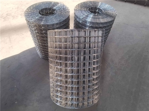 Malla Soldada Galvanizada de Calibre Grueso - Soldaduras Reforzadas con Servicios de Corte y Doblado para Divisiones Industriales - Product Image 6