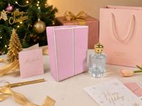 Boîte à parfum carrée personnalisée de haute qualité, fabriquée en papier recyclé, adaptée aux cosmétiques et parfums à base d'huile