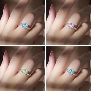 แหวนแต่งงาน/หมั้นเงินแท้ S925 ชุบโรเดียม ประดับเพชร CZ รูปหัวใจสีชมพู 1 กะรัต ยี่ห้อ SPJ Trending  ผู้ผลิต OEM - Product Image 2
