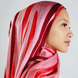 2025 nouvelle Collection élégant respirant Modal écharpe bandeaux personnalisé motif floral léger OEM pour les musulmans toutes les saisons - Product Image 2