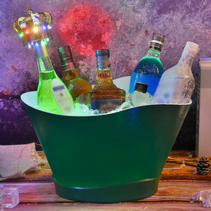 Cubetas de Hielo Acrílicas de Múltiples Colores para Champán, Vodka y Whisky, Cubetas de Hielo de Plástico con Logotipo Personalizado, Cubetas para Bebidas, Cubetas de Hielo Circulares con LED - Product Image 4