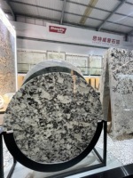 Table basse moderne en marbre vert poli et granit massif pour hôtel et salon - Stonevic