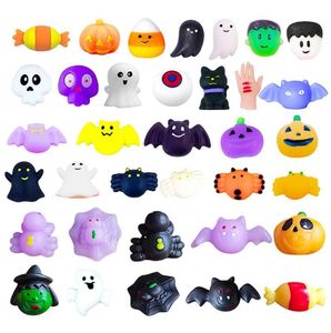 Mochi Squishy Toys Halloween Thème Mignon Kawaii Mini Soft Fidget Squeeze Ghost Bat Décompression Toy Party Favor pour Garçon et Fille - Product Image 6