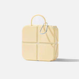 Tazón de Agua Portátil Cuadrado e Impermeable para Mascotas, Hecho de Silicona de Grado Alimenticio, Plegable para Gatos y Perros, para Viajes y Senderismo al Aire Libre - Product Image 5