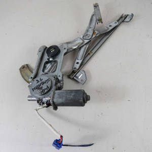 Elevalunas Trasero Izquierdo Usado para Subaru Forester Mk1 97-02 (42611 L-15-F-5) - Product Image 1