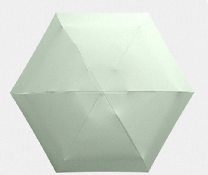 สีเขียวอ่อน