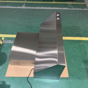 Hotte de cuisine industrielle électrique en acier inoxydable de 48 pouces, 2000 m³/h, avec filtre à déflecteurs, conduit de cheminée, double moteur, 3 vitesses, commande numérique - Product Image 2