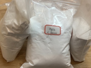 Sulfate de magnésium monohydraté en poudre à bas <span class=keywords><strong>prix</strong></span>, cristal de sulfate de magnésium MgSO4, sulfate de magnésium anhydre en poudre CAS 7487-88-9 - Product Image 6